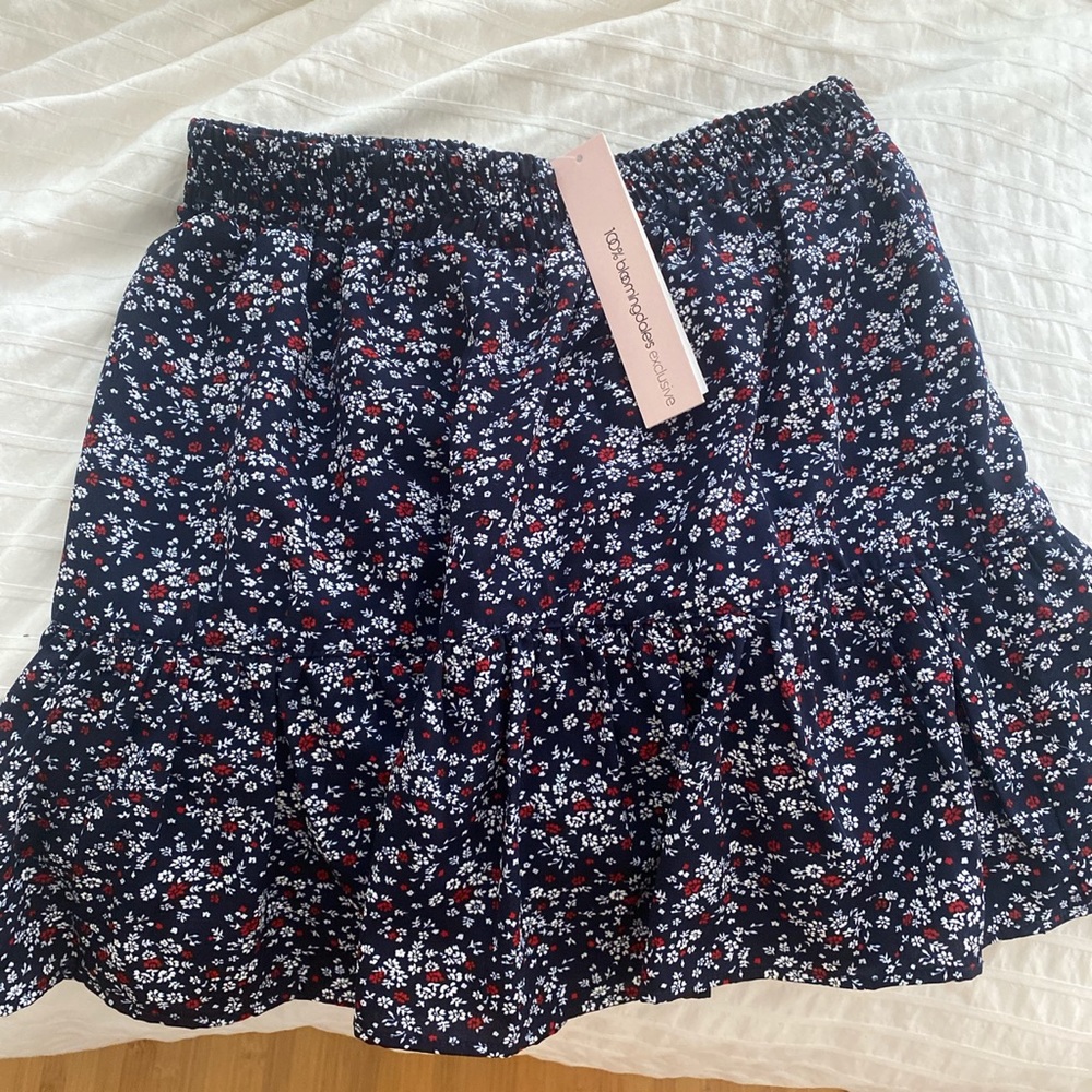 Never worn!!